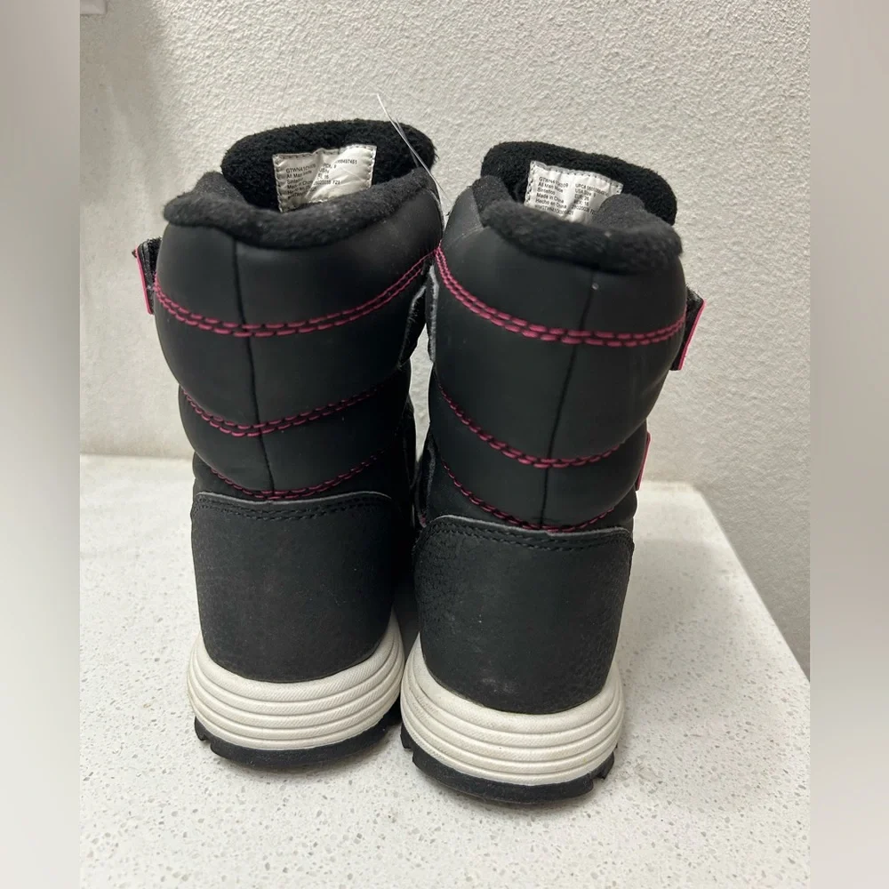 🦋 Kids Black and Pink Winter Snow Boots for girls size 9!